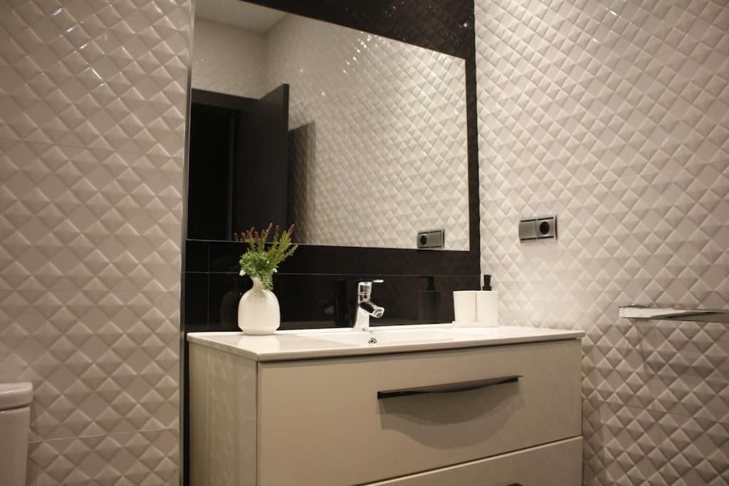 Taracea Suites Plaza Nueva Granada Ngoại thất bức ảnh
